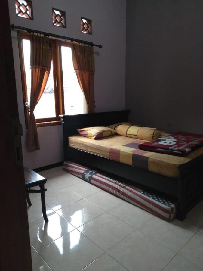 Villa Trijaya باتو المظهر الخارجي الصورة
