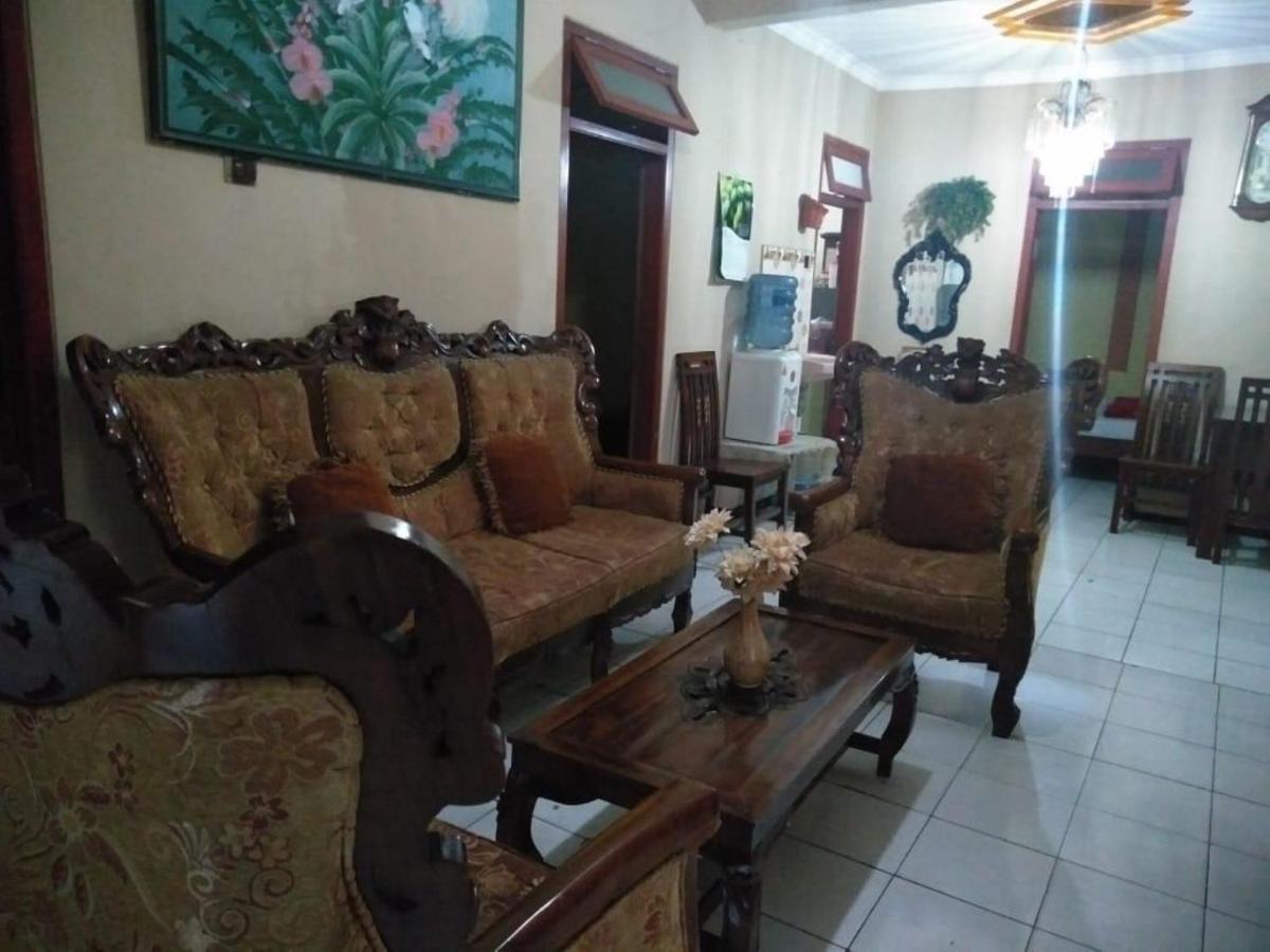 Villa Trijaya باتو المظهر الخارجي الصورة