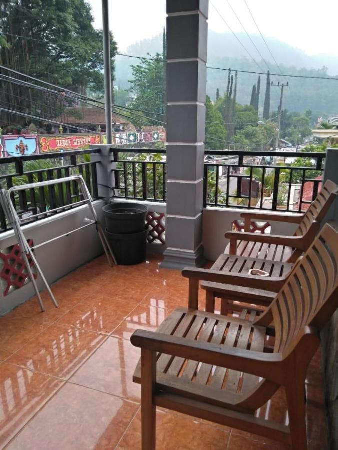 Villa Trijaya باتو المظهر الخارجي الصورة